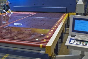 Tvrzení plochého skla a teplotní monitorování